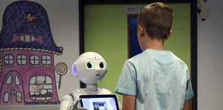 Robots como tutores para niños